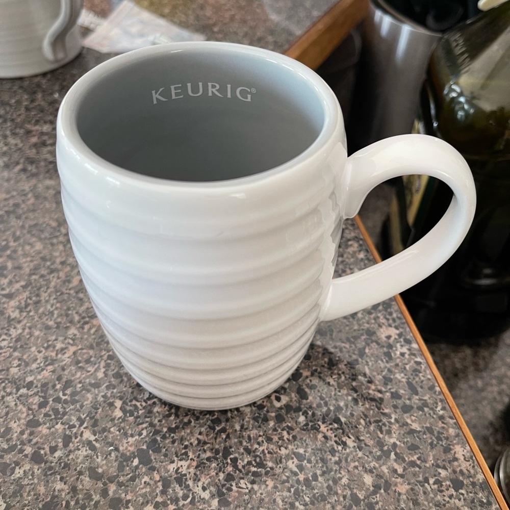 Like new Keurig white and gray coffee mug - Picture 2 of 5